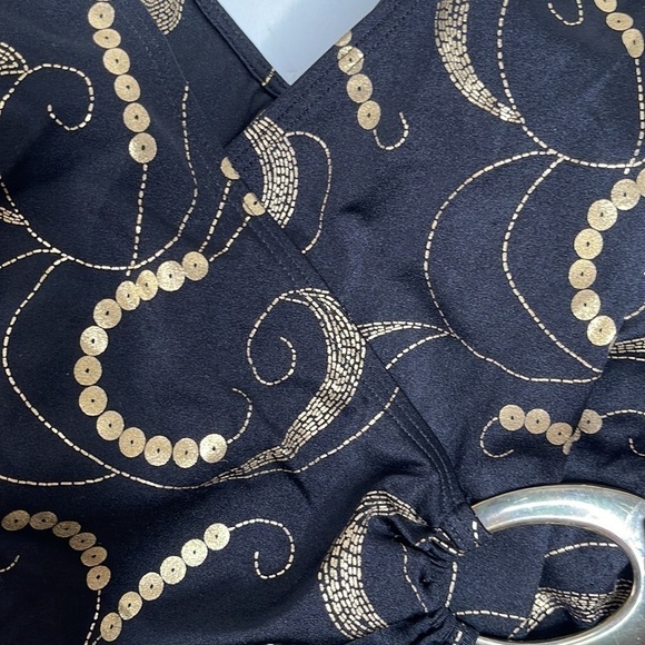 SHAPE FX One Piece Swimsuit Black and Gold Crossover with Gold Buckle Size 4 - Picture 4 of 12